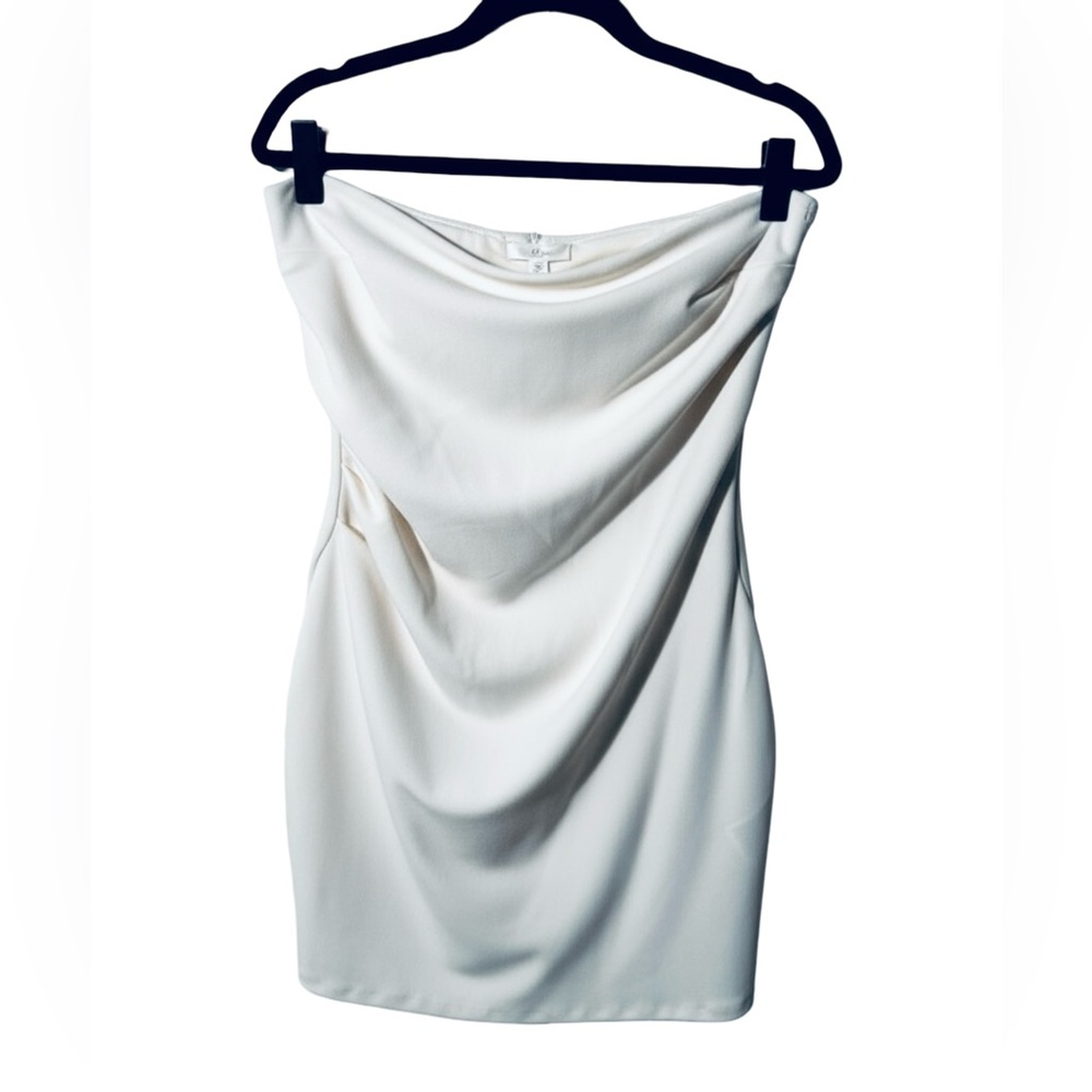 *NWT* H&M Ivory Strapless Dress with side detail